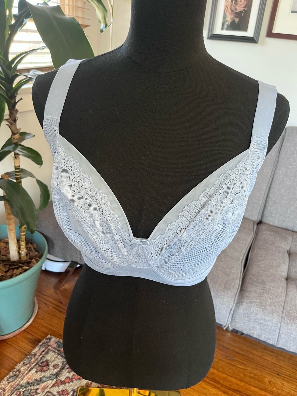 NWT Understance Ayesha Flexwire Full Coverage Bra size 30J